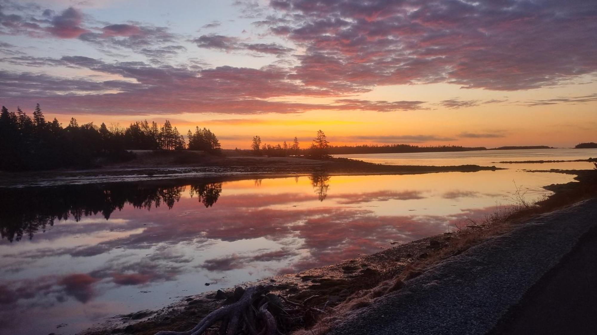 Oceanfront Apartments Port Dufferin Zewnętrze zdjęcie